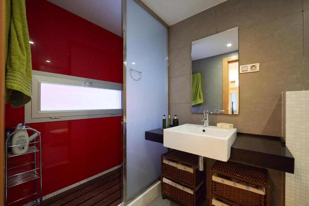 Vivir En El Campus De La Salud Apartment Гранада Екстериор снимка